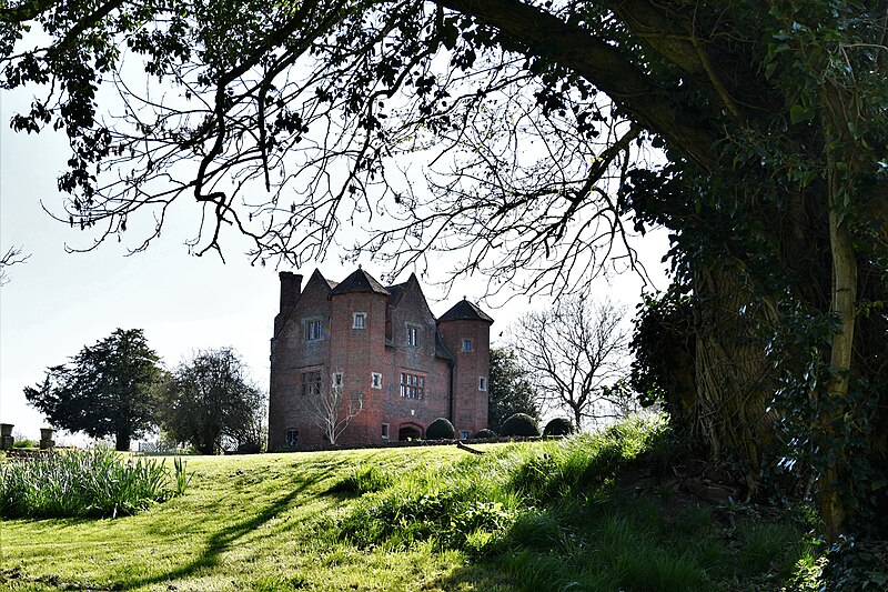 Fortress and Façade: The Dual Role of Ancient Gatehouse