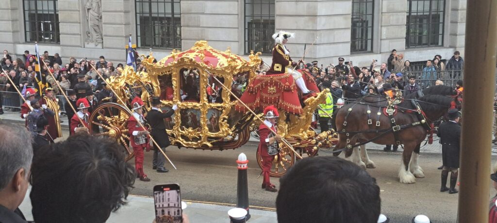 The Rt Hon. The Lord Mayor, Alastair King DL returns to Mansion House from the Lord Mayor's Show