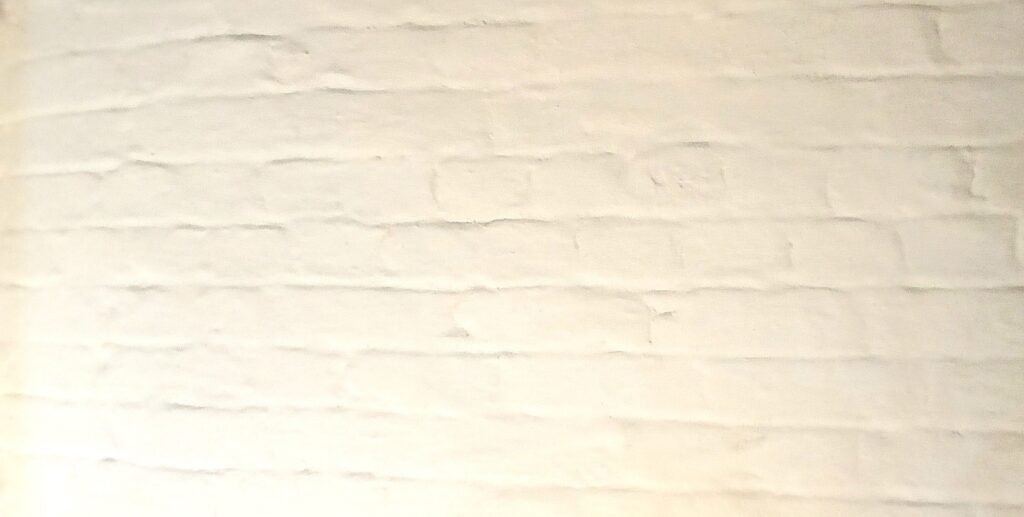 Fresh lime on ancient bricks