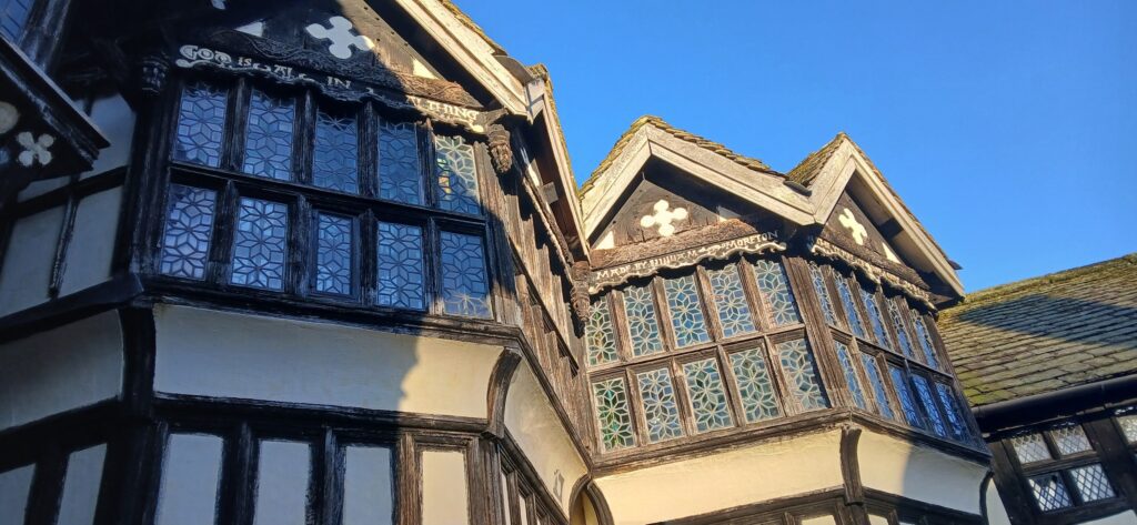Little Moreton Hall glazing: Octograms of 8 lozenges, referencing the 'As You Like It' dance.