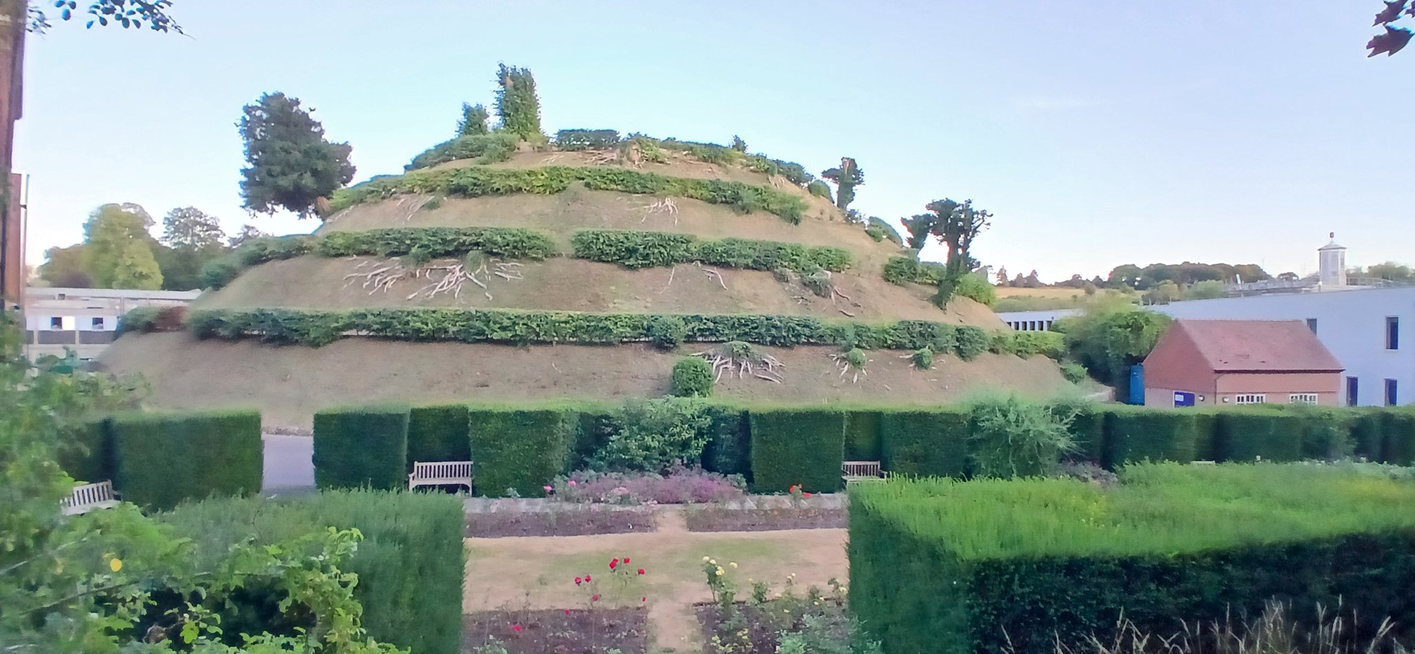 Connecting with the Neolithic: The Marlborough Mound