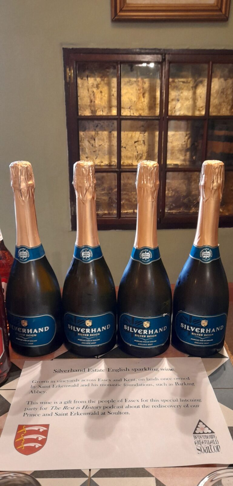 SILVERHAND wine