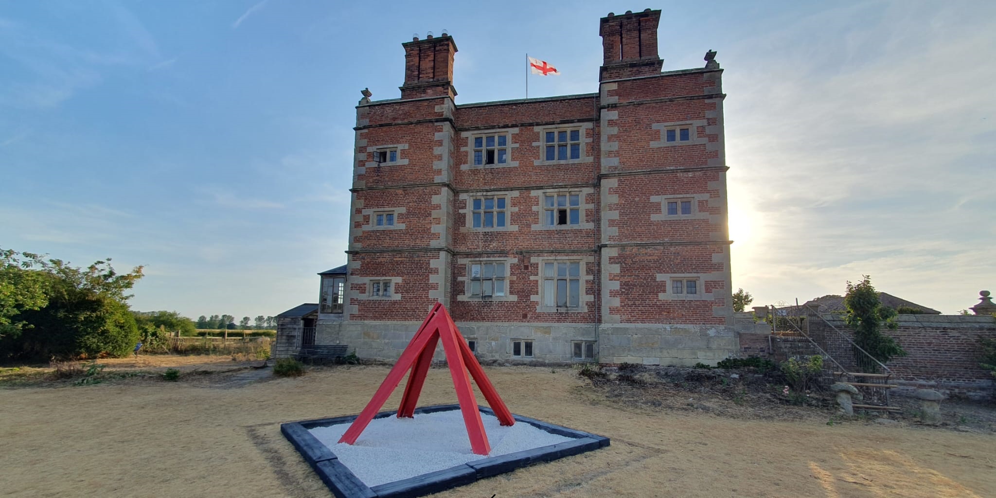 Epidaurus Court, Soulton Hall, with the Fereatry Sculpture protecting the Erkenwald site of memory